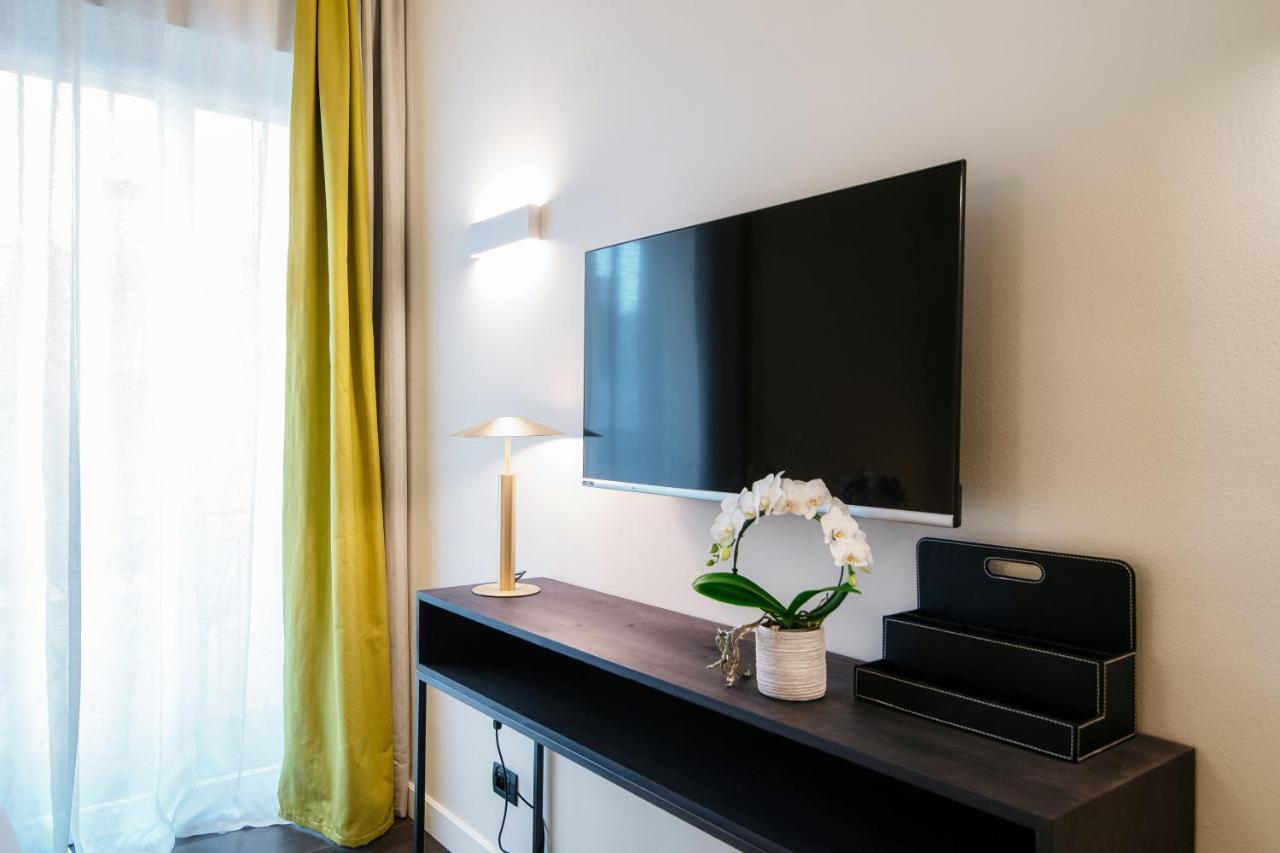 In Centro Luxury Rooms Como Exteriör bild
