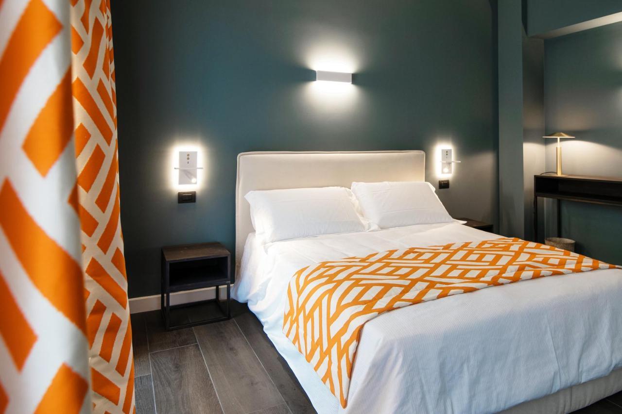 In Centro Luxury Rooms Como Exteriör bild